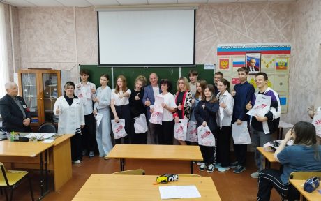 26 апреля АНО «Донор Волга» провела награждение команды МОУ «СОШ № 72»