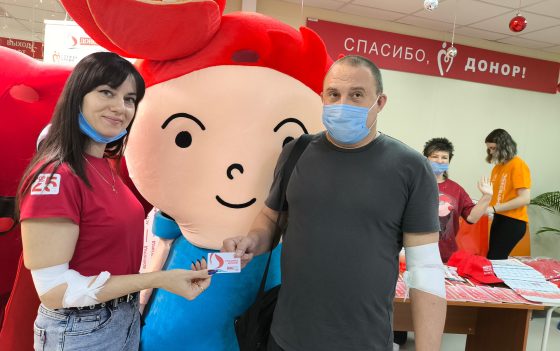 Более 200 доноров приняли участие в Новогодней акции АНО «Донор Волга» в Саратовской области 