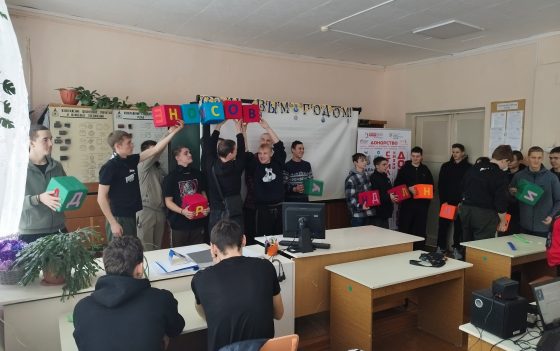 30 студентов филиала ГАПОУ СО «Петровский аграрно-технологический техникум» узнали о подвиге доноров крови в годы Великой Отечественной войны