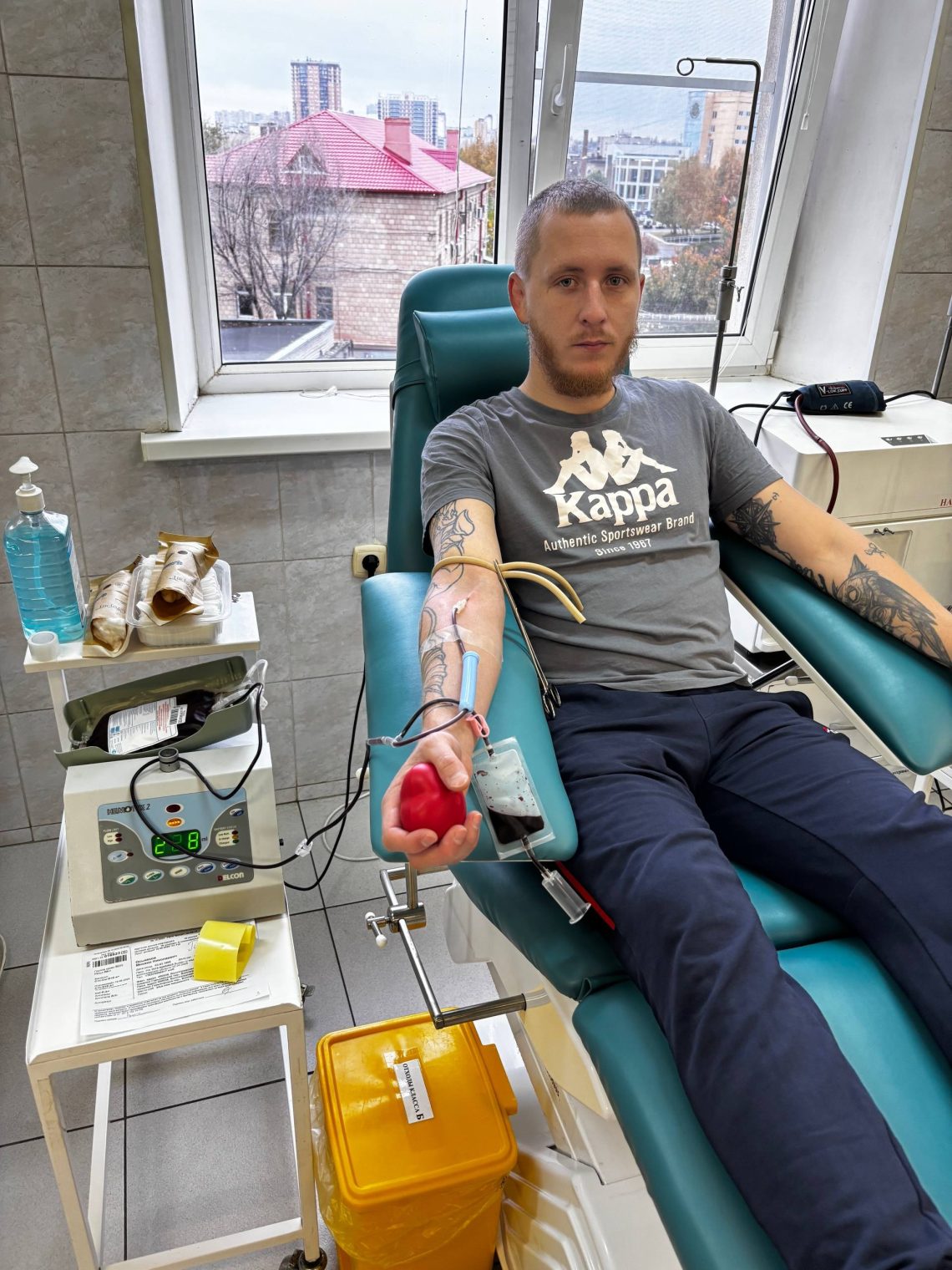 77 жителей Волгограда присоединились к Марафону доноров