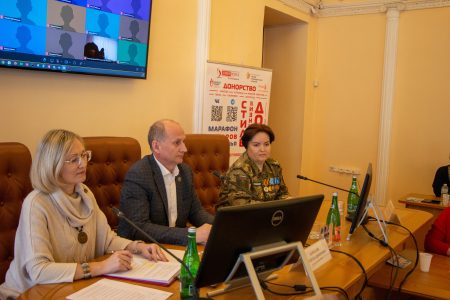 Замчаловы Сергей и Ольга провели онлайн конференцию Диалектическая связь поколений в донорстве крови: от прошлого к настоящему