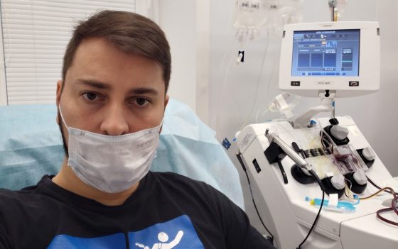 Почетный донор России продолжает регулярно сдавать кровь!