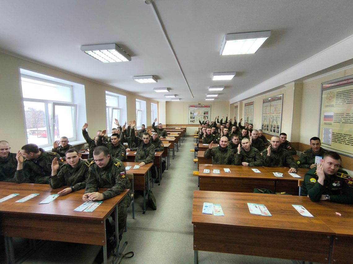 В фокусе внимания донорство: 70 курсантов узнали о донорстве костного мозга, 36 из них вступили в #ФРДКМ