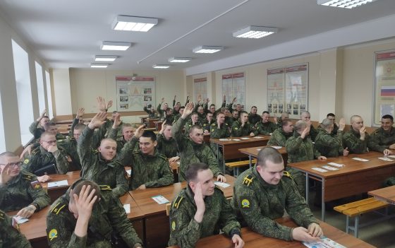 Они прикрывают небо и дарят надежду: курсанты вступили в Федеральный регистр доноров костного мозга